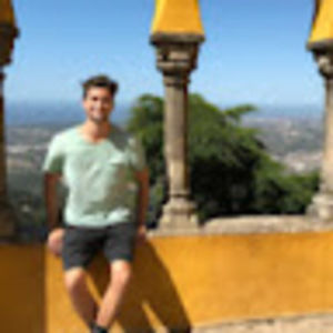 Meet your Posher, Max